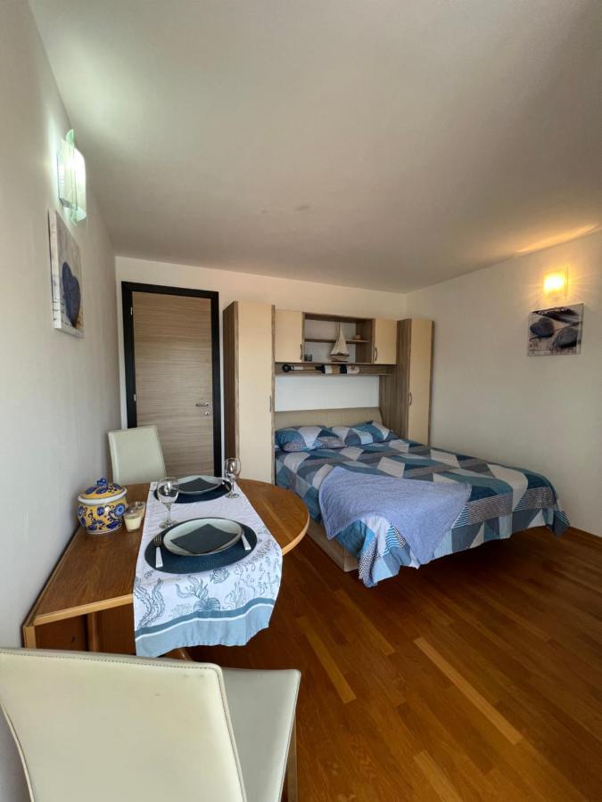 Apartman Center Omiš Zewnętrze zdjęcie